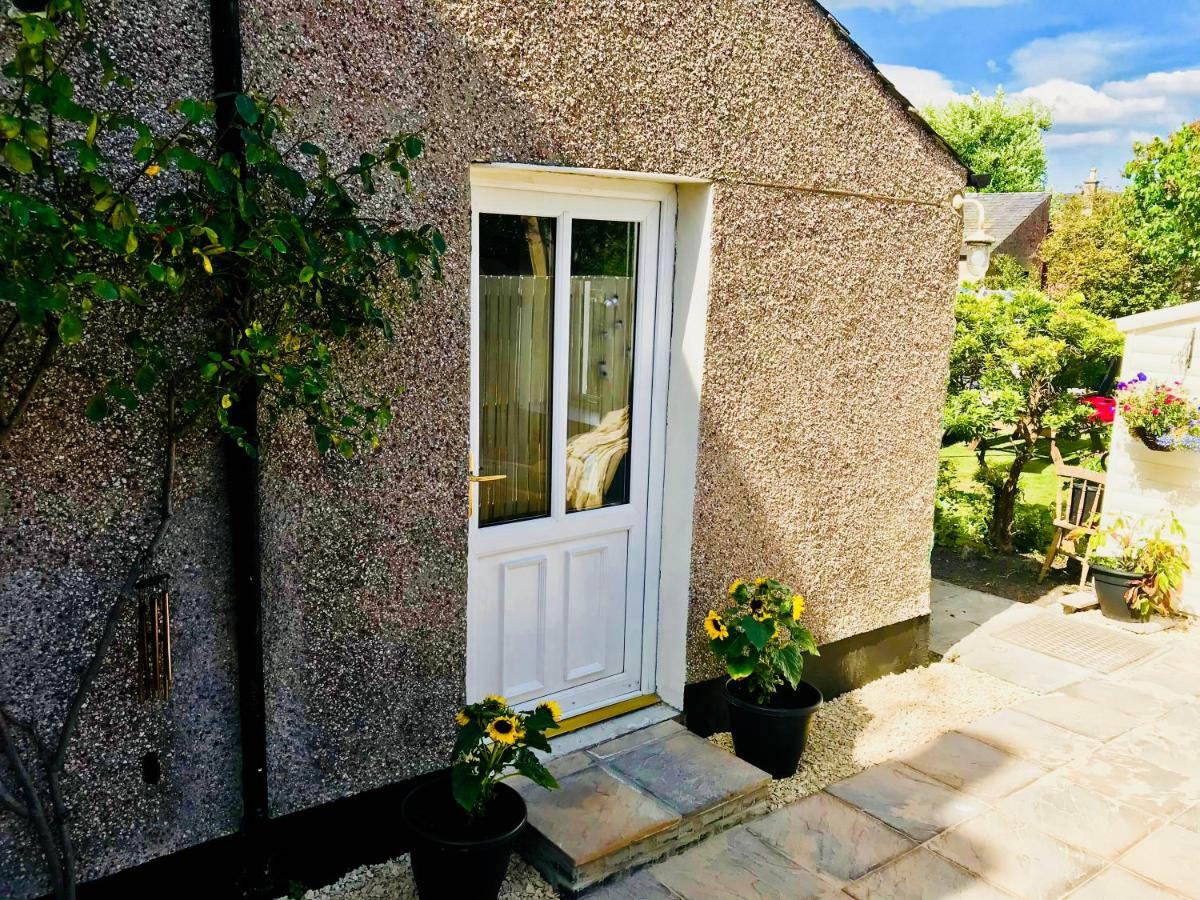 Self-Contained Studio City Centre Location Inverness Exterior foto